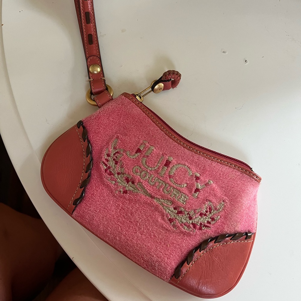 Juicy Couture Wristlet Purse Pink